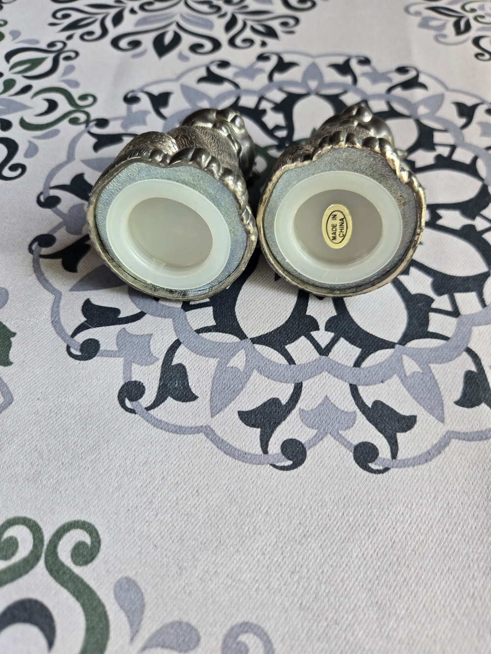 Cat Salt and Pepper Shakers Vintage - Picture 7 of 7